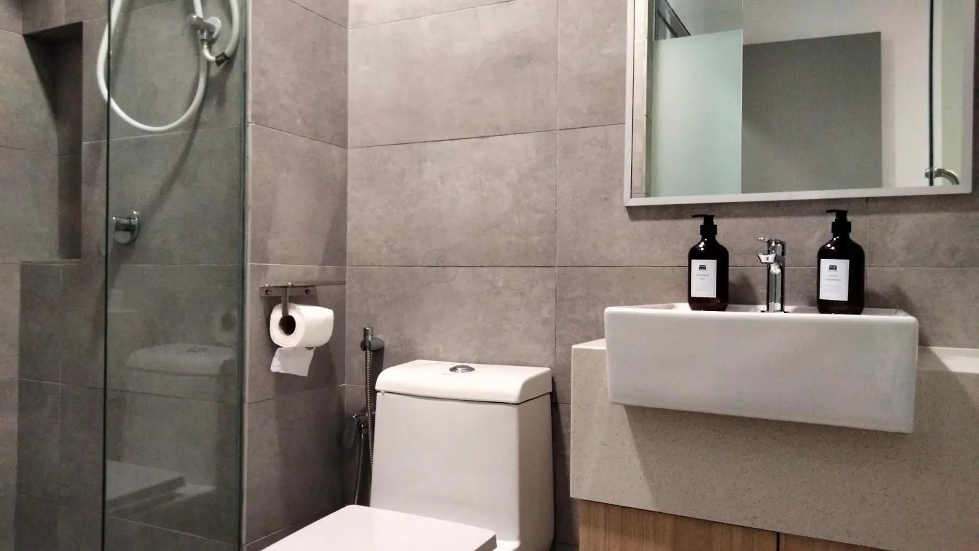 Riveria Suites, Kl Sentral By Homebrickz Kuala Lumpur Apartment